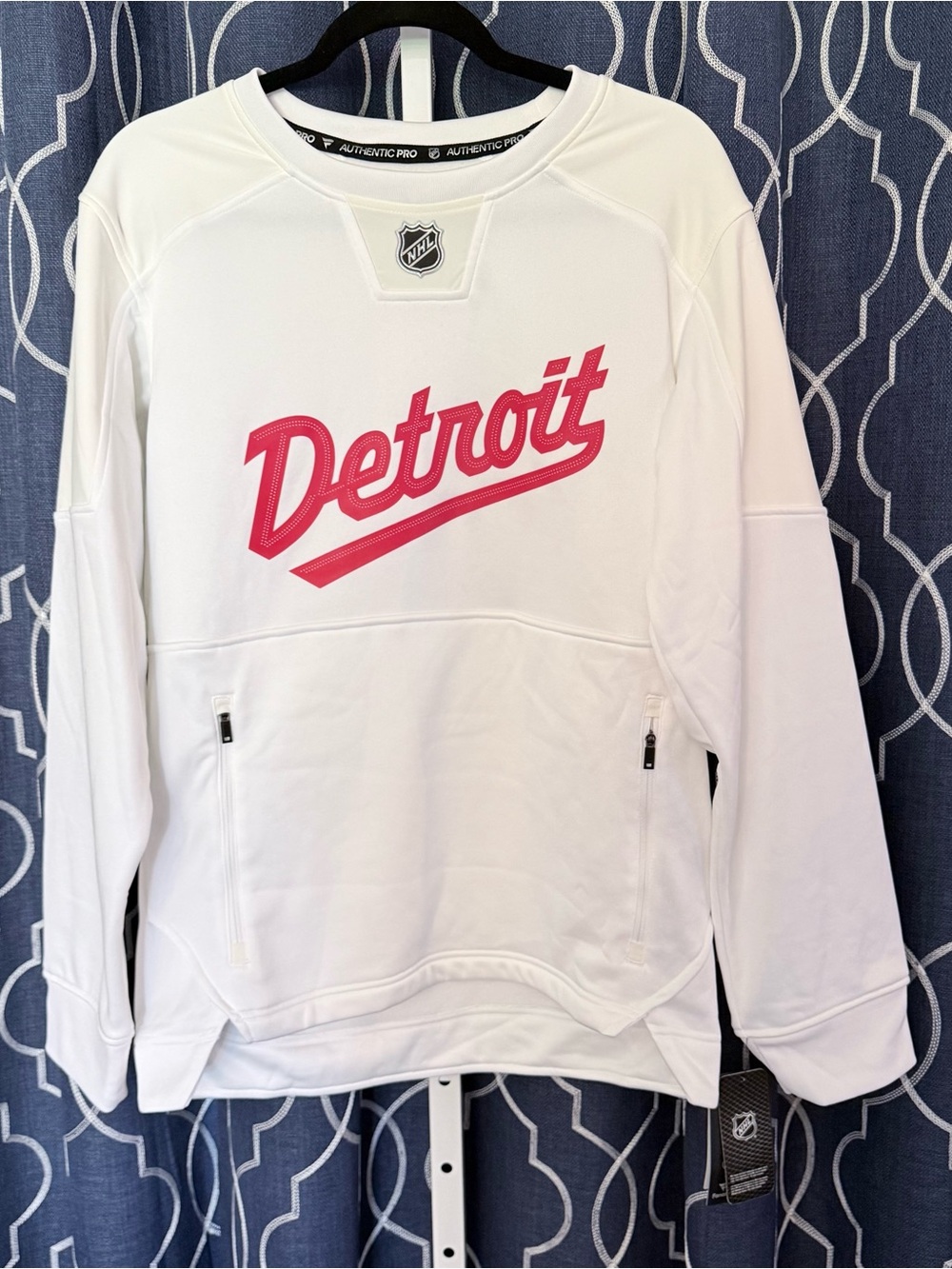 Fanatics NHL Authentic Pro Detroit Stadium Series Pullover Size Small NWT C33